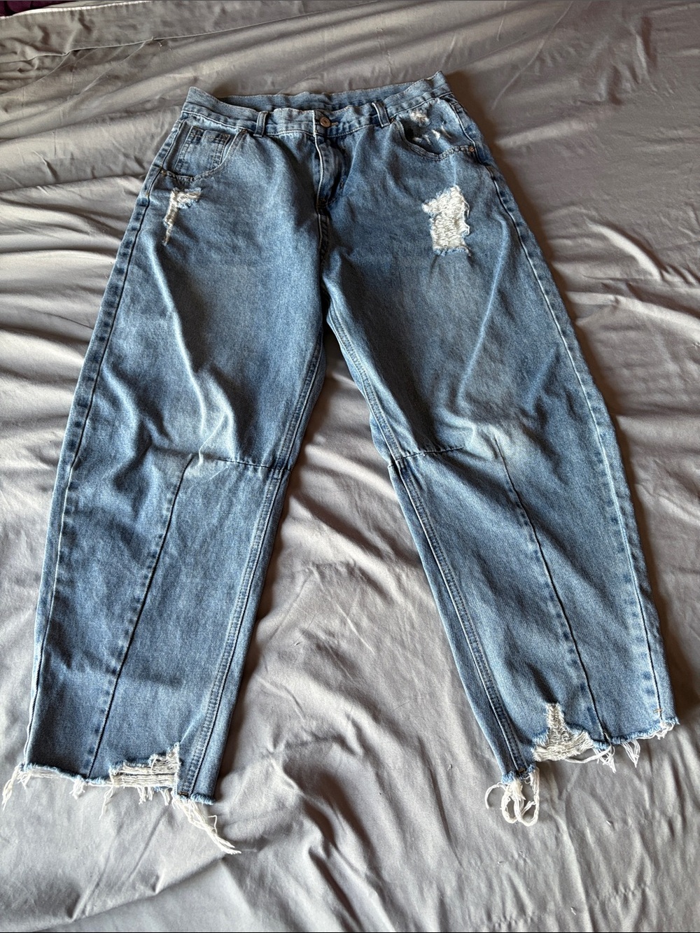 High-Rise Distressed Women's Barrel Jeans - Light Blue